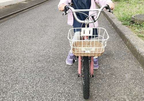 ルイガノ子供用自転車の前かごの取り付け方