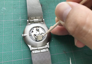 【腕時計／修理】スカーゲンの電池交換は簡単。アマゾンで電池を購入するだけ。 | しぜんらぼ