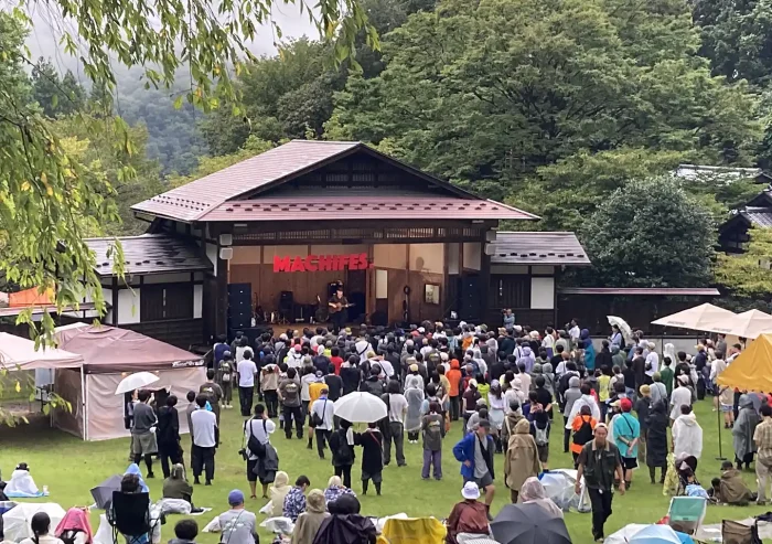 フェス普段履き／ゴアテックスシューズ（アウトドア防水靴）／トレラン・トレッキング／日本製・ミズノ／ローカットでシンプル（雨の日通勤）安い